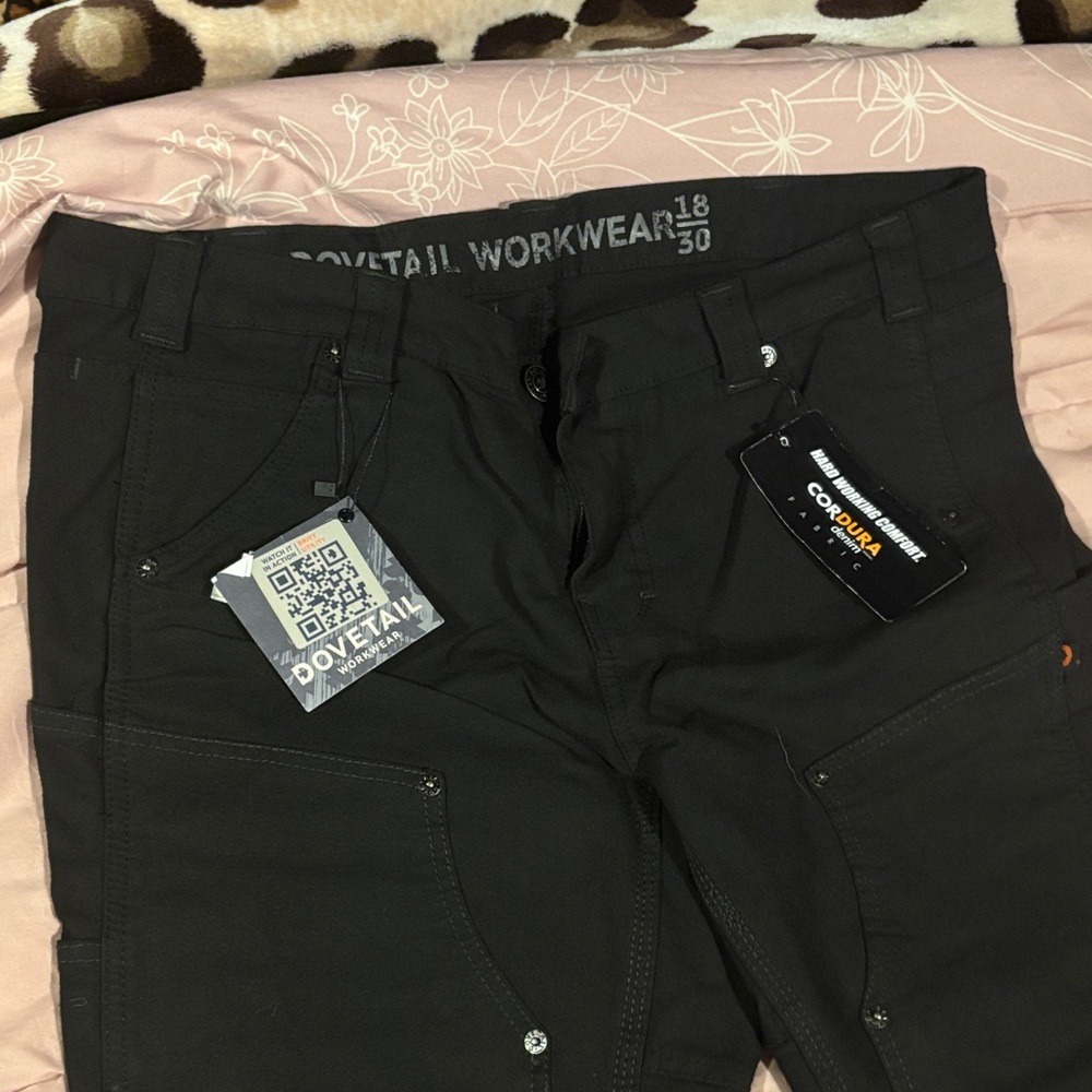 CoveTail Women's Black Straight Leg Jeans